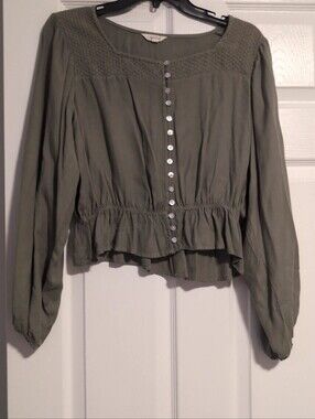 Sim & Sam Olive Green Crochet Square Neck Button Front Peplum Blouse